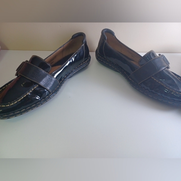 New BOC Born Black Patent Slip On Casual Loafters Sz 9 Lacquer No Box/tags - Picture 7 of 7